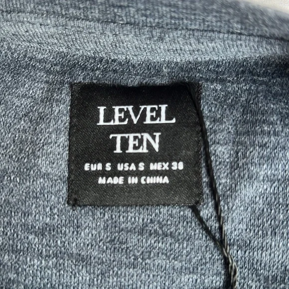 Level Ten Crew Neck Pullover Knit Shirt Men's Size Small Gray Blue NWT - Picture 5 of 10